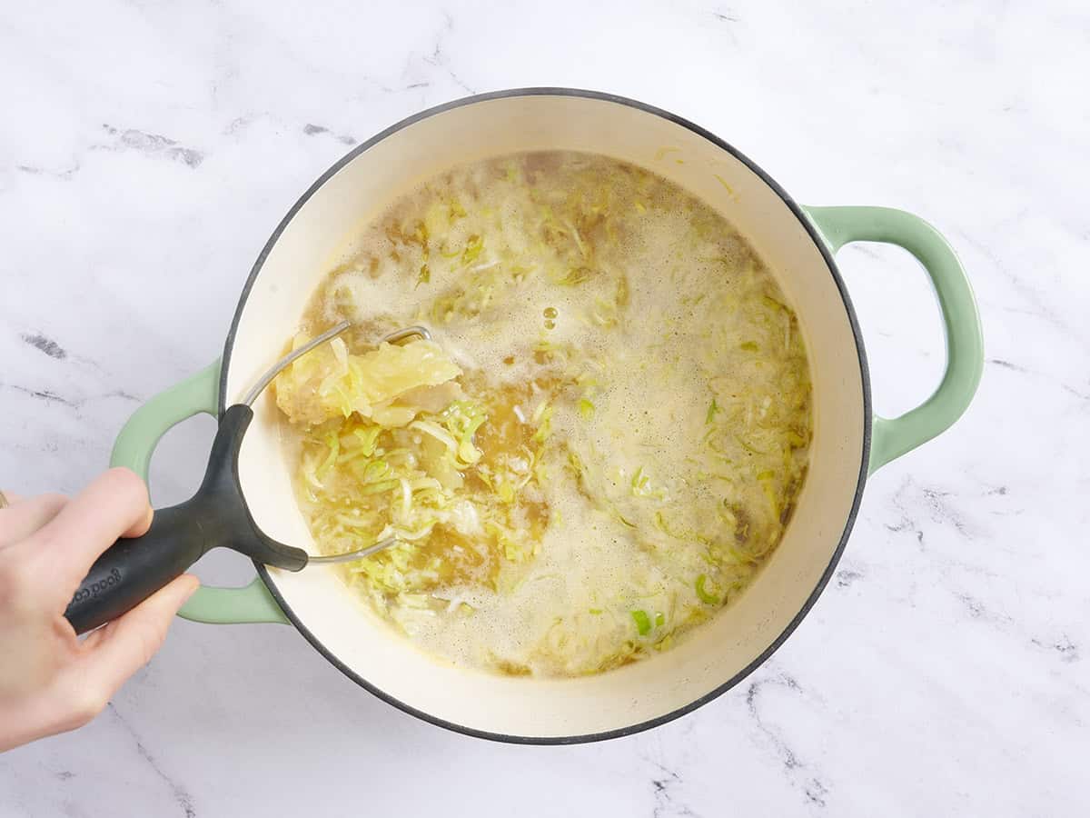 Kartoffelbrei für die Kartoffel-Lauch-Suppe.