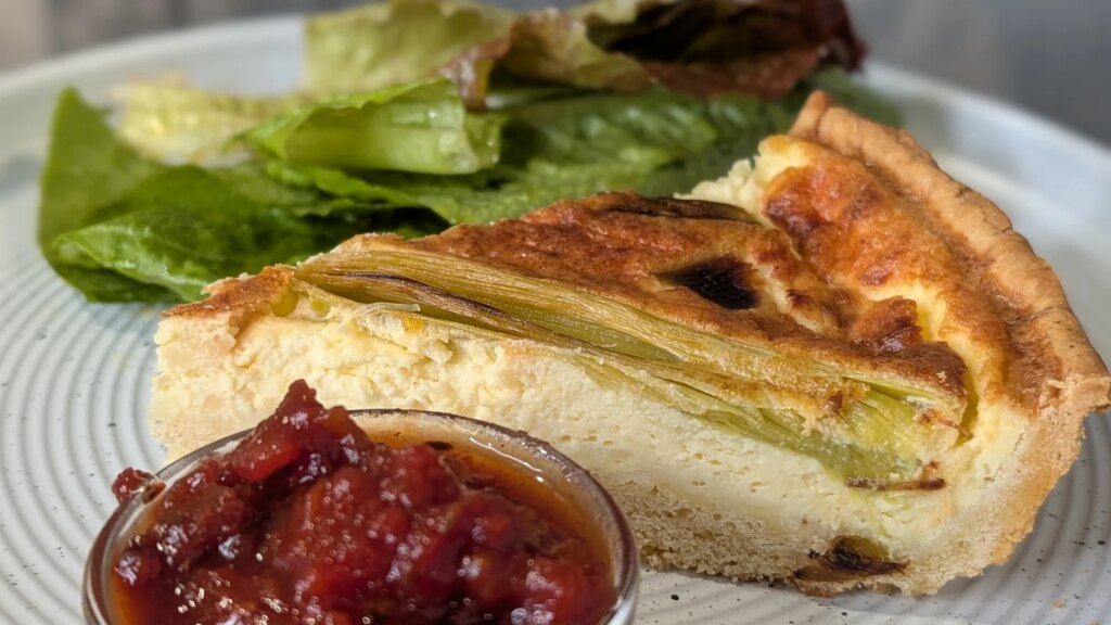 Diarmuid Ó Mathúnas Quiche mit gebratenem Lauch und Käse