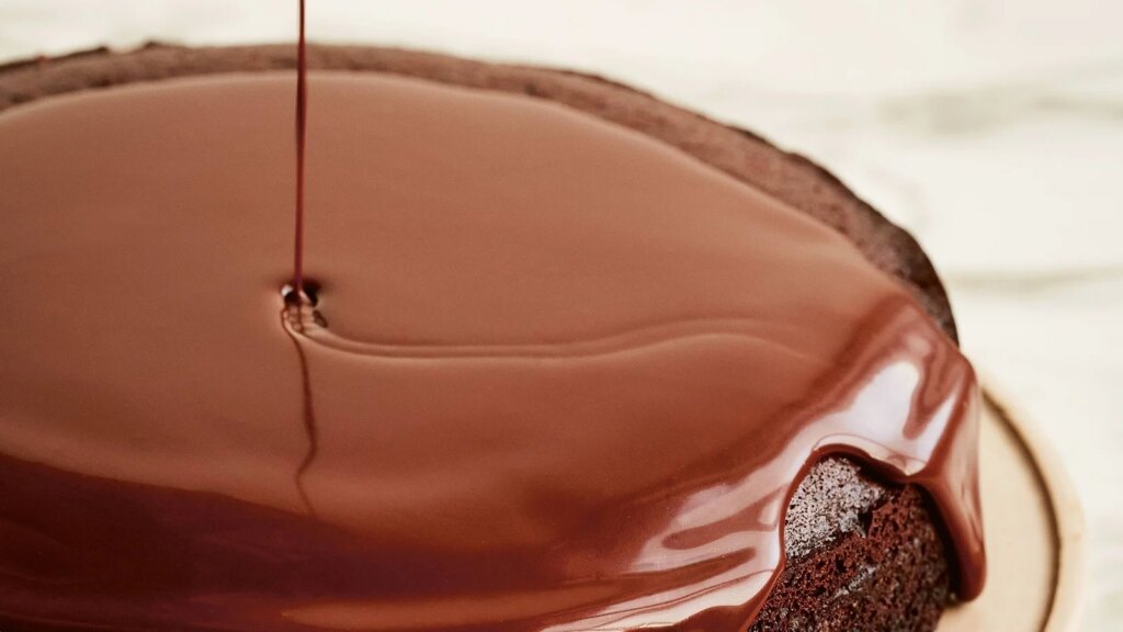 3 Rezepte mit Schokolade zum Backen für die Familie zu Ostern