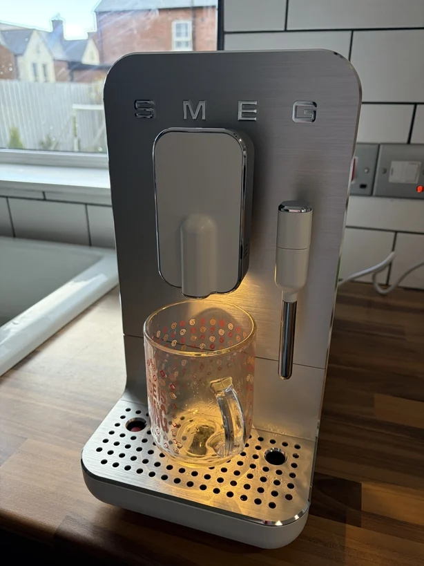 Smeg-Kaffeemaschine