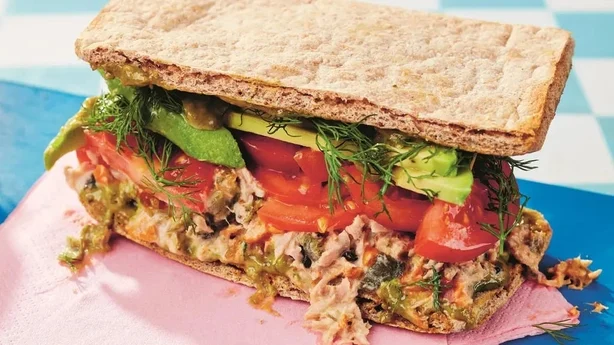 Würziges Thunfisch-Pitta