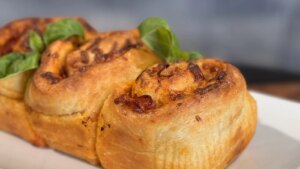 Shane Smiths Peperoni-Pizza-Strudel