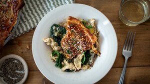 Kochen Sie wie ein Koch: Hühnchen-Pilz-Pfannkuchen