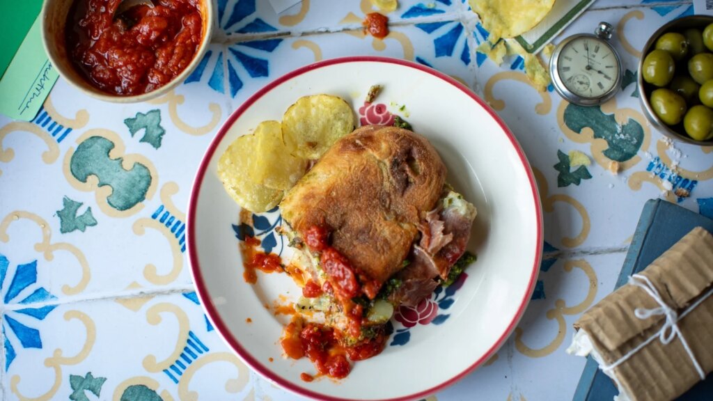 Donal's Italian Kitchen: Gegrillte Prosciutto-Käse-Sandwiches