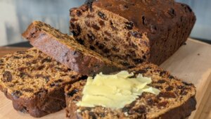 Lilly's Tea Brack mit Wahrsagemarken